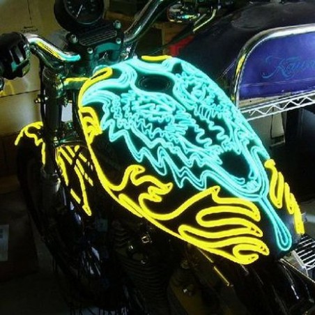 Neón flexible tuning lateral depósito moto